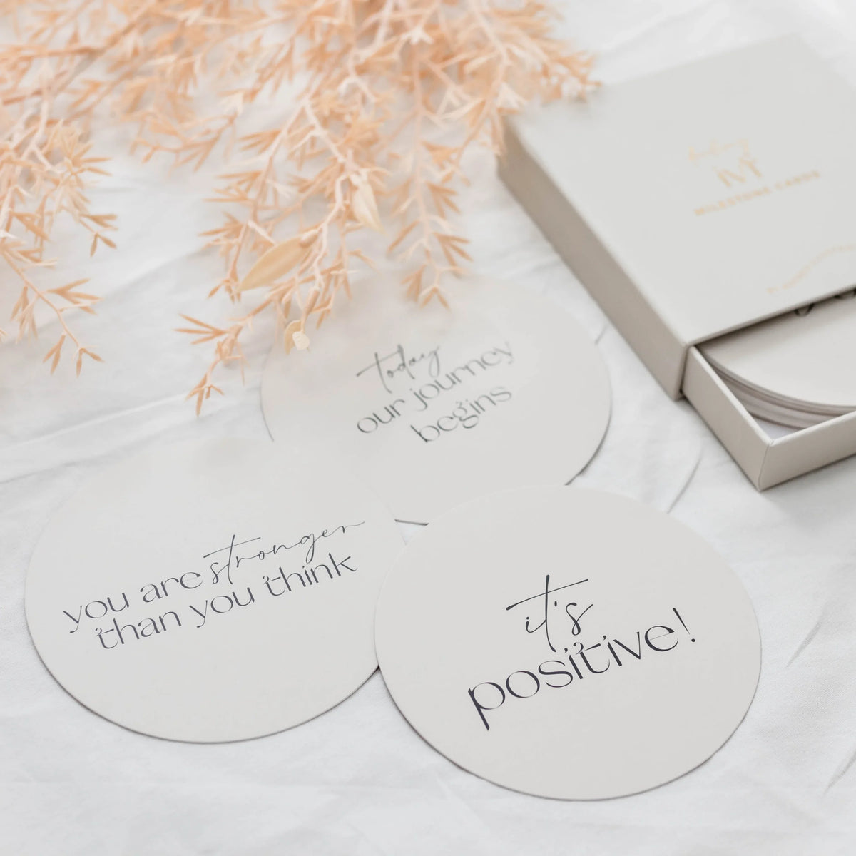 Darling IVF Milestone Cards.